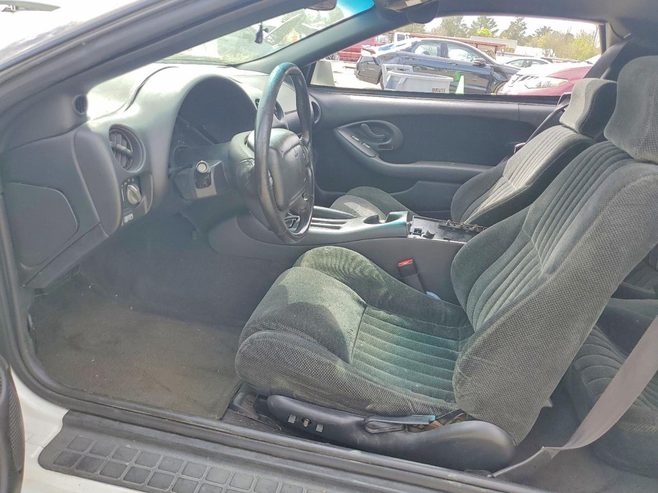 2002 PONTIAC Firebird