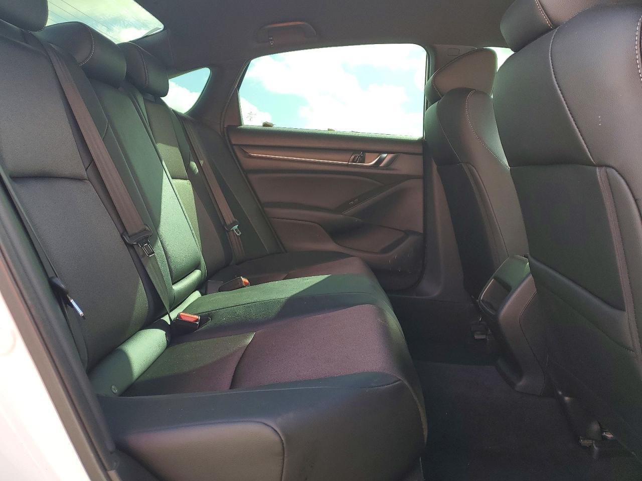 2019 HONDA ACCORD