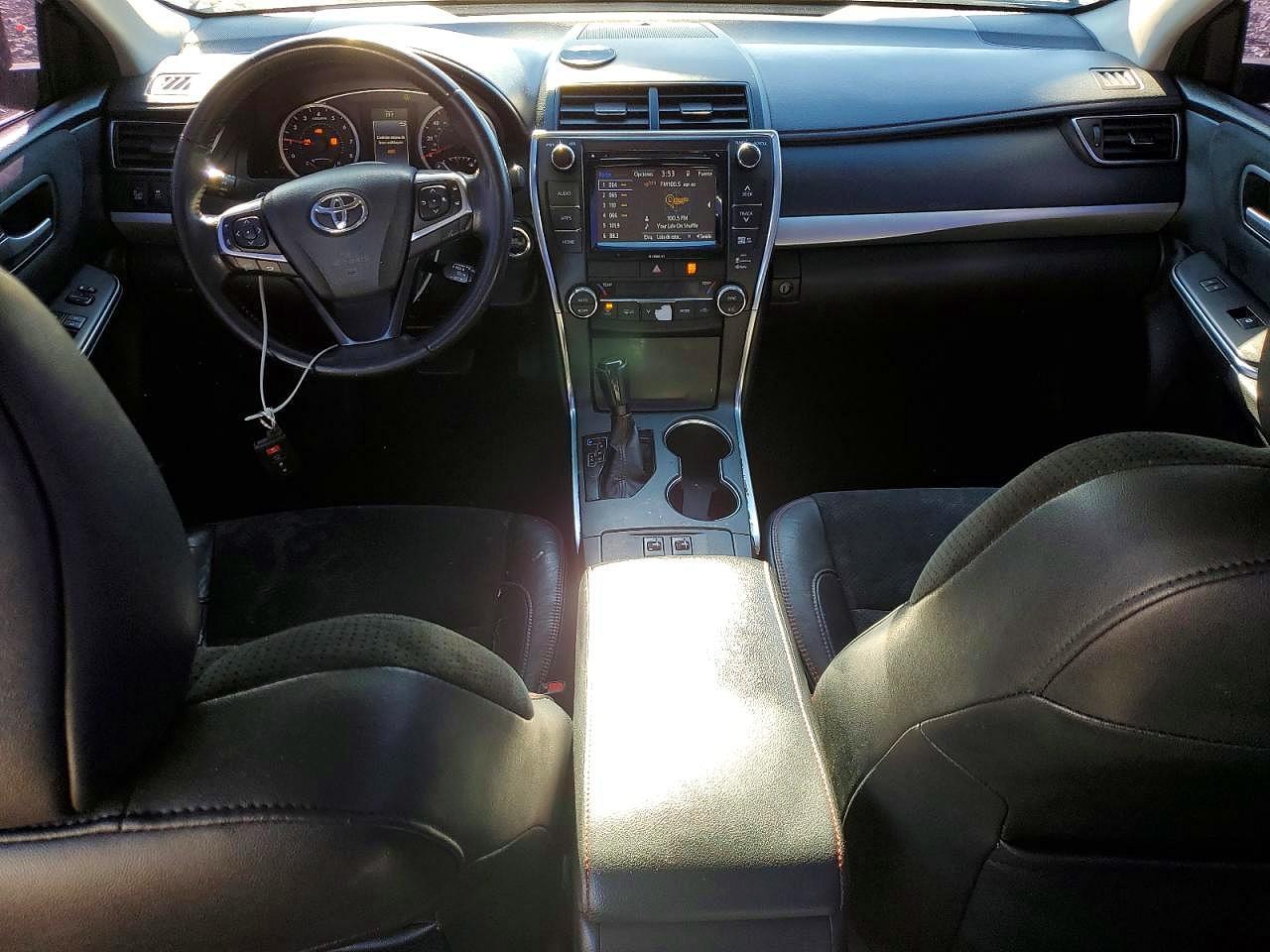 2016 TOYOTA CAMRY