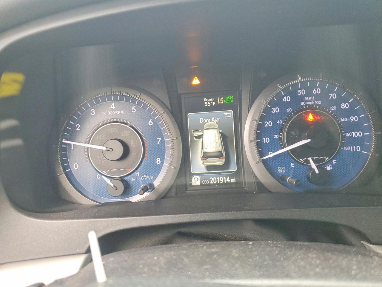 2019 TOYOTA SIENNA