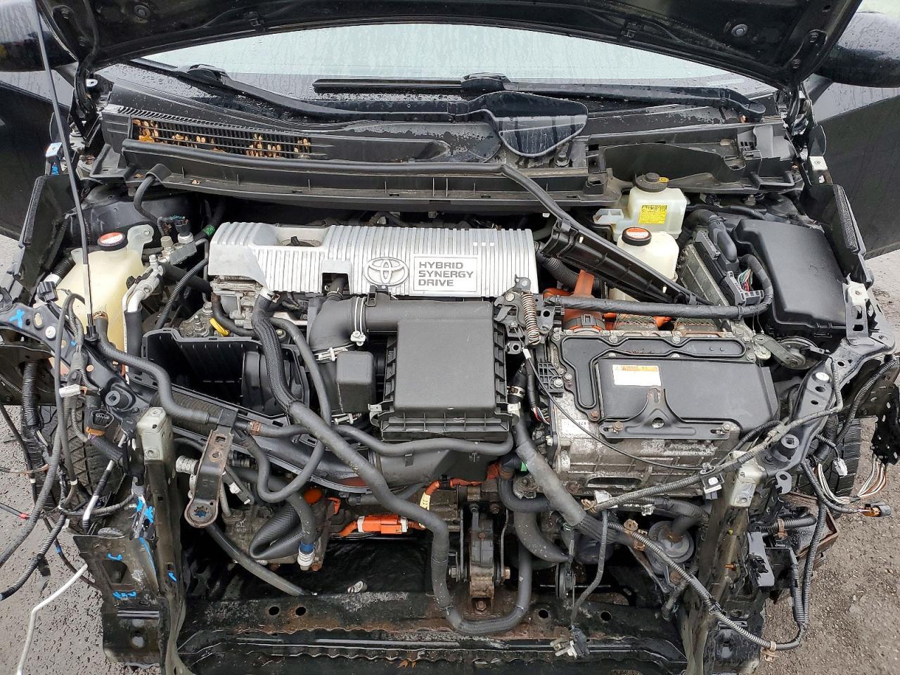 2015 TOYOTA PRIUS
