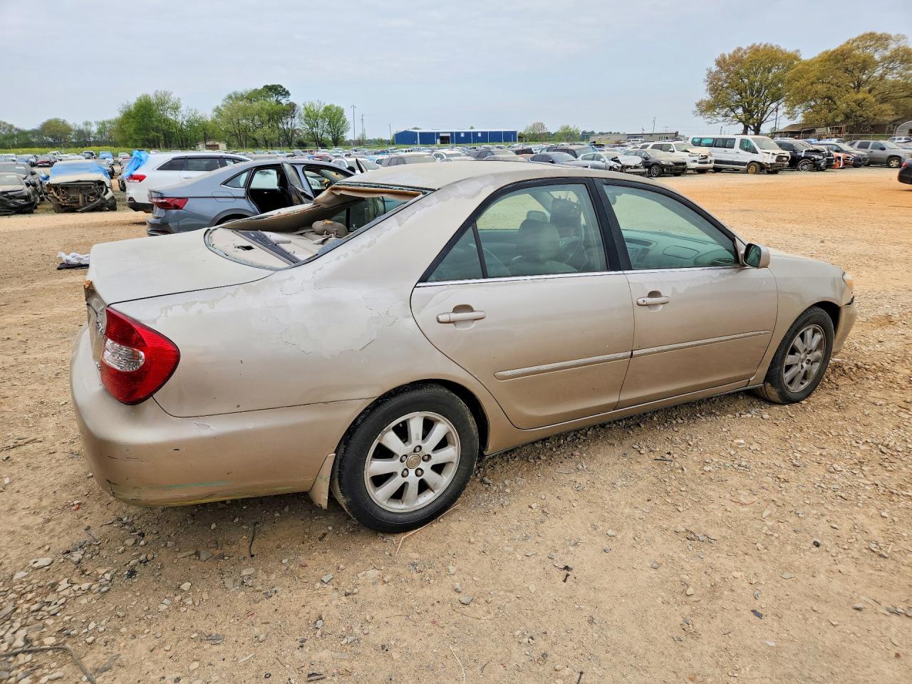 2002 TOYOTA CAMRY
