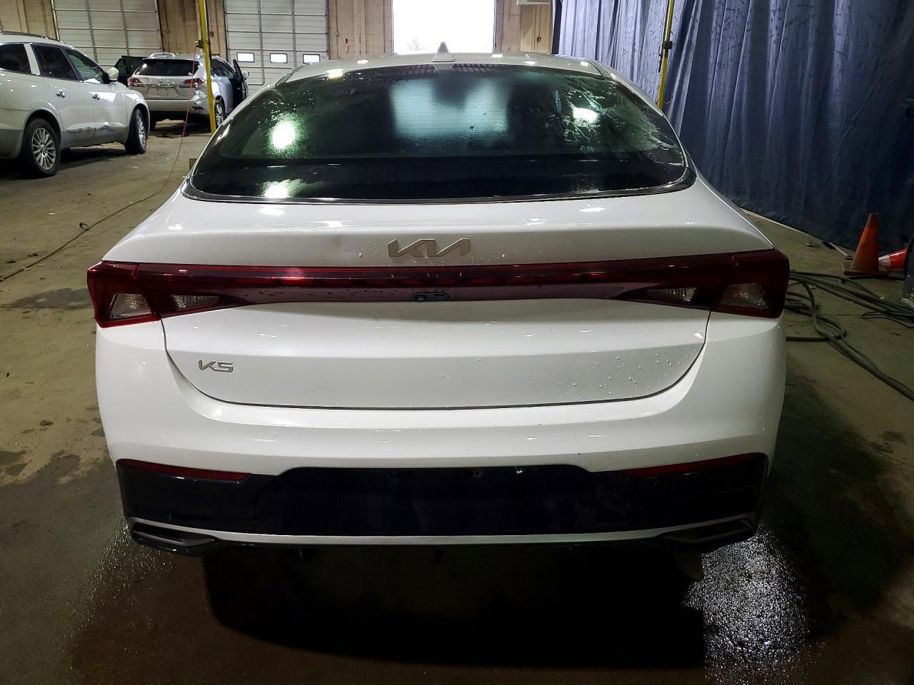 2023 KIA K5