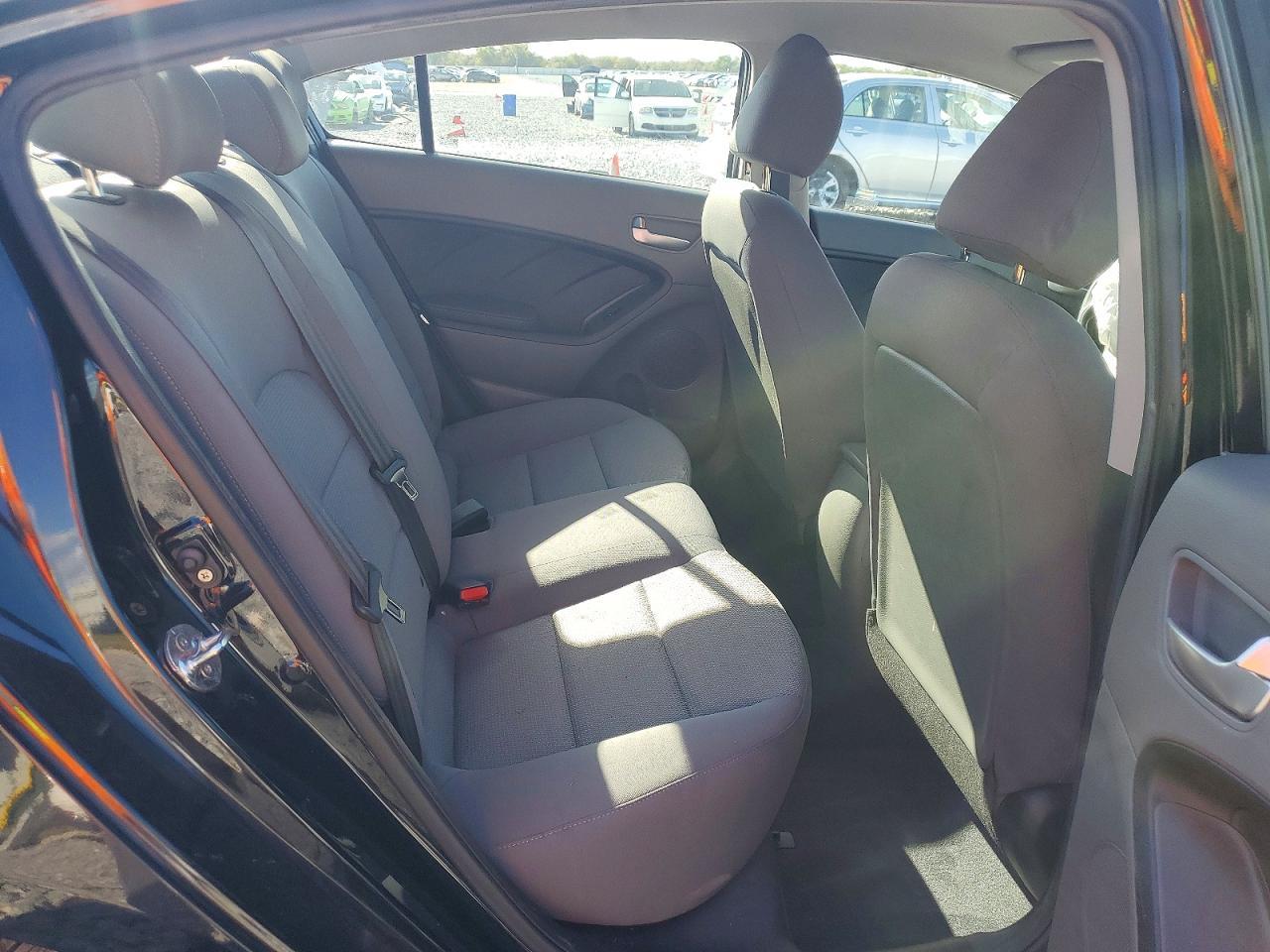 2018 KIA FORTE