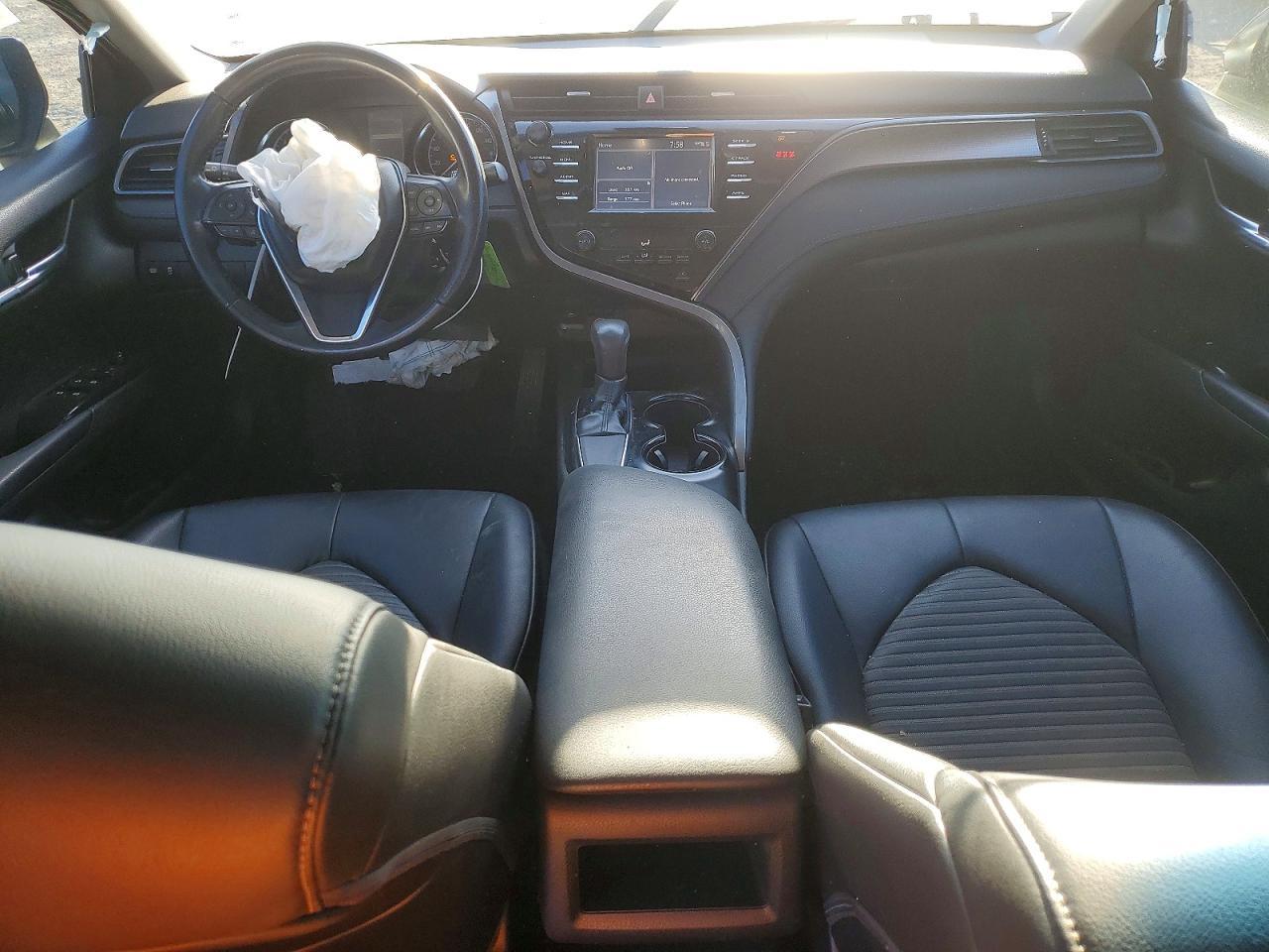 2019 TOYOTA CAMRY