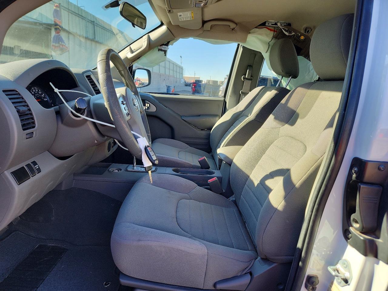2021 NISSAN Frontier