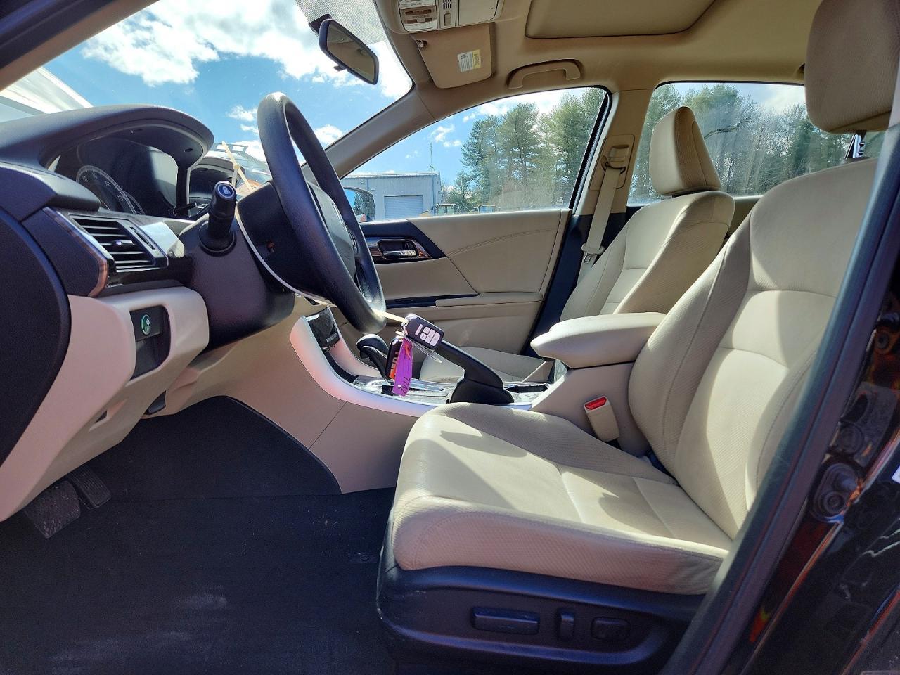 2017 HONDA ACCORD