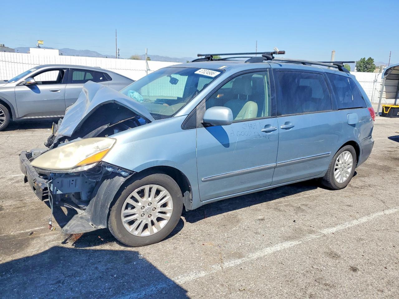 2007 TOYOTA SIENNA
