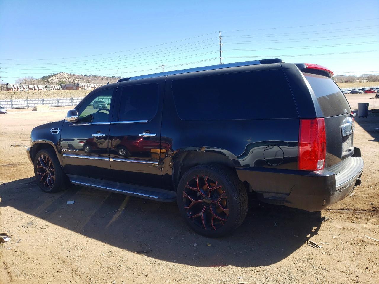 2013 CADILLAC Escalade ESV