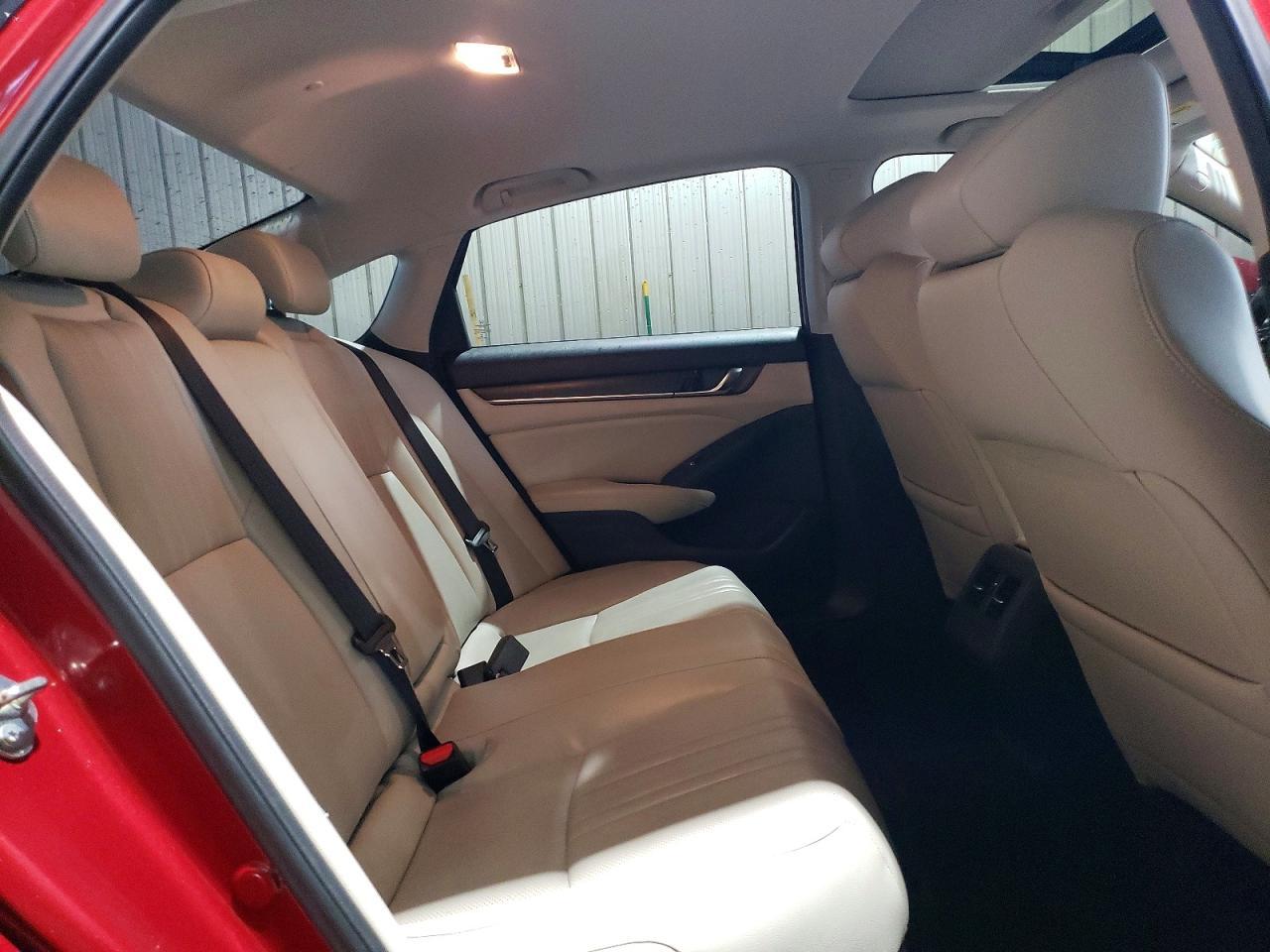 2018 HONDA ACCORD