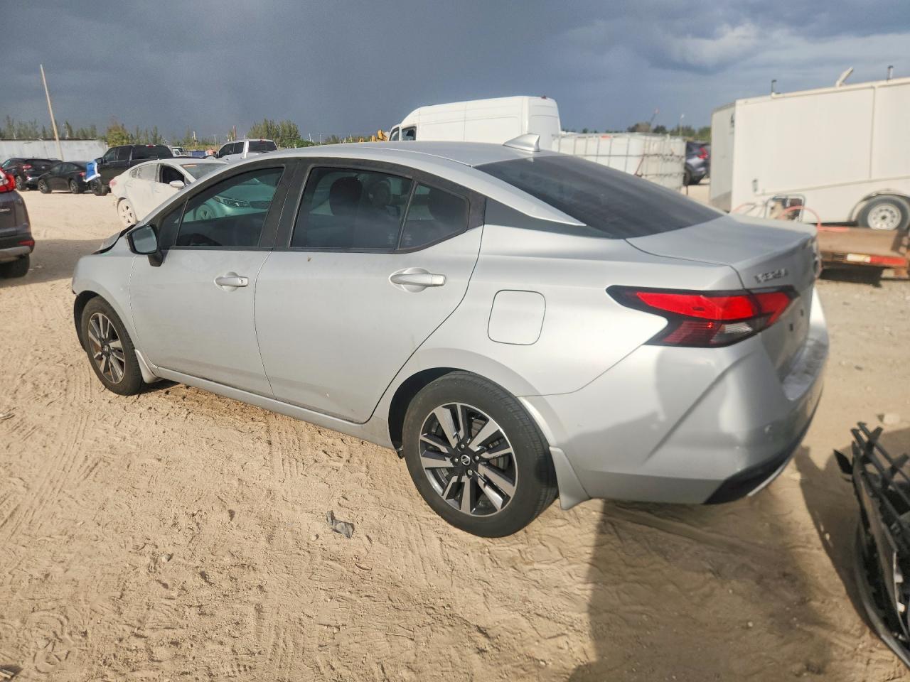 2021 NISSAN VERSA