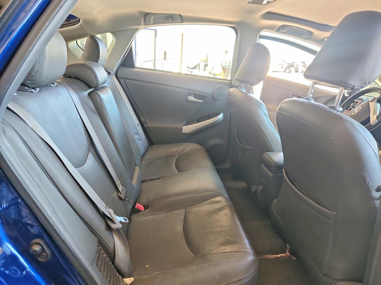 2011 TOYOTA PRIUS