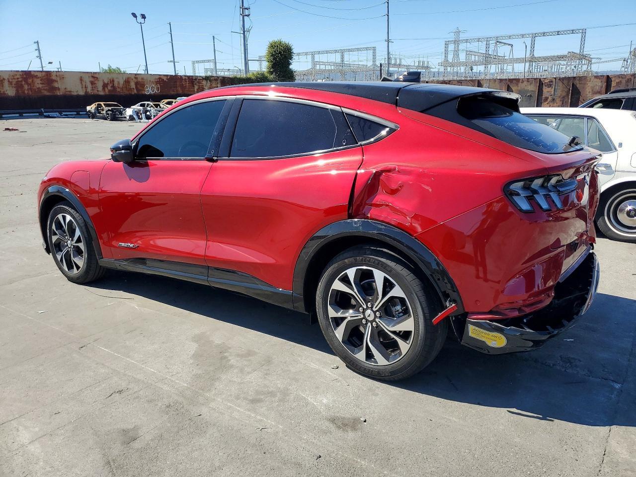2022 FORD Mustang Mach-E