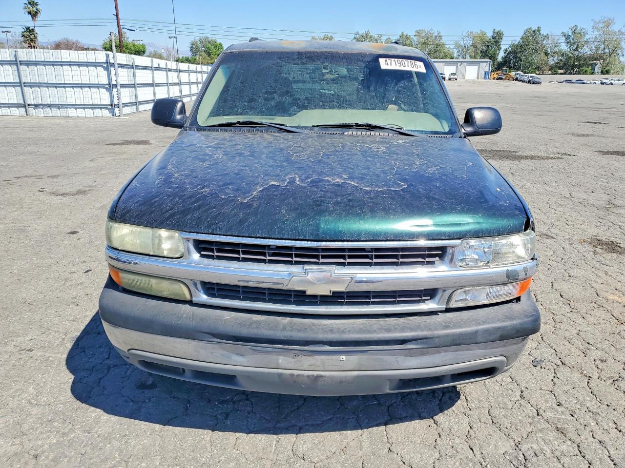 2004 CHEVROLET Tahoe