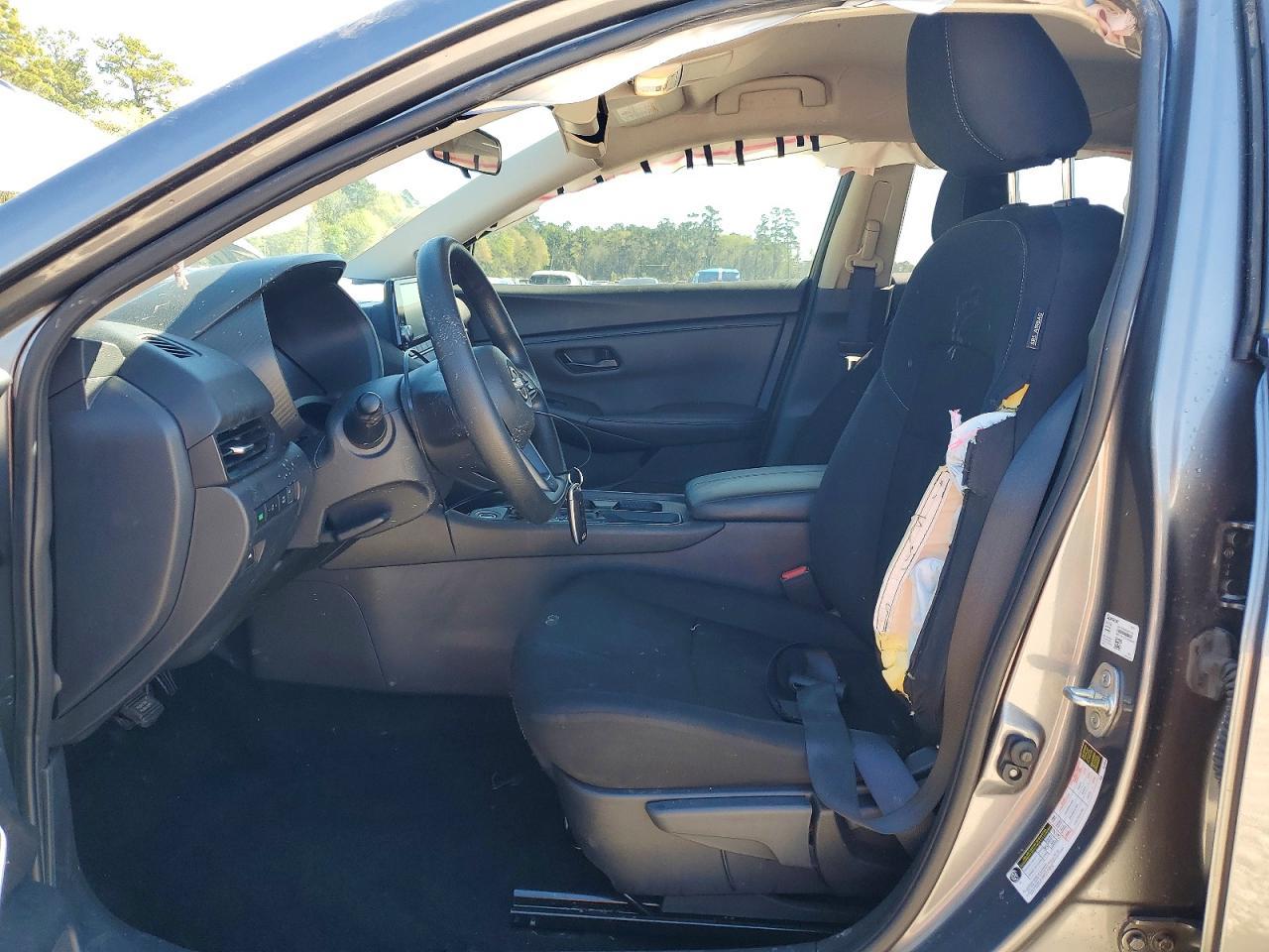2024 NISSAN SENTRA
