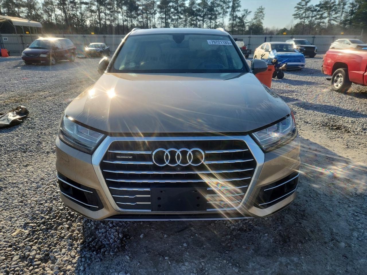 2018 AUDI Q7
