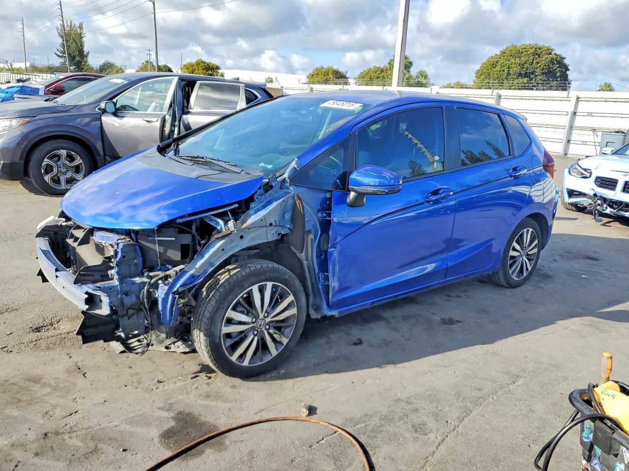 2016 HONDA FIT