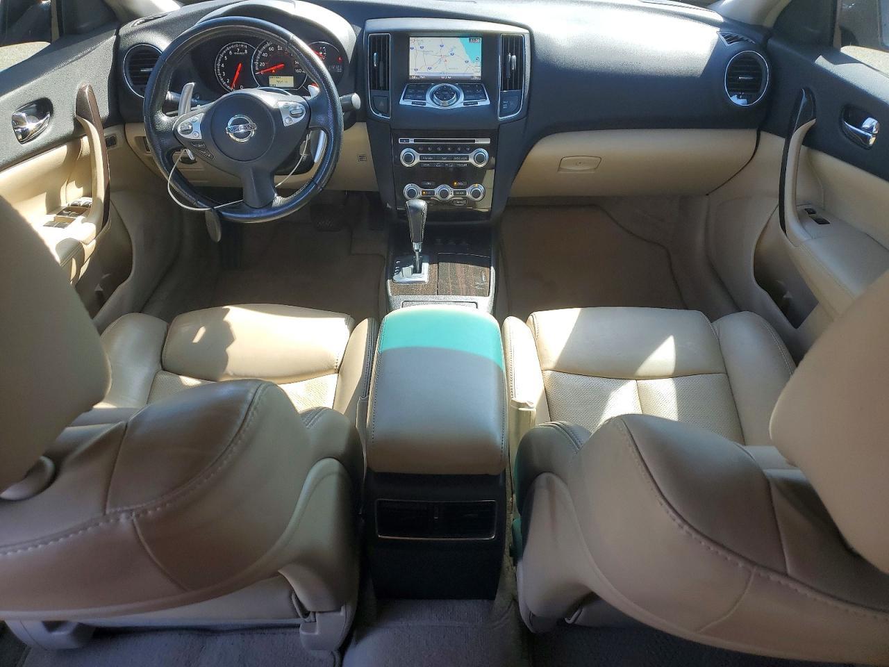 2013 NISSAN Maxima