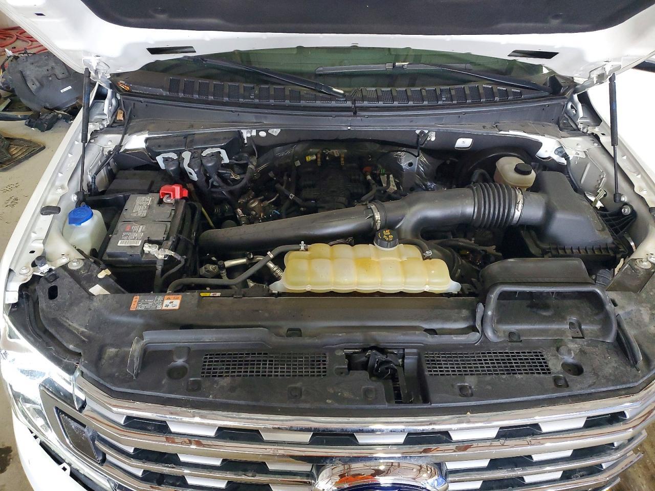 2021 FORD Expedition