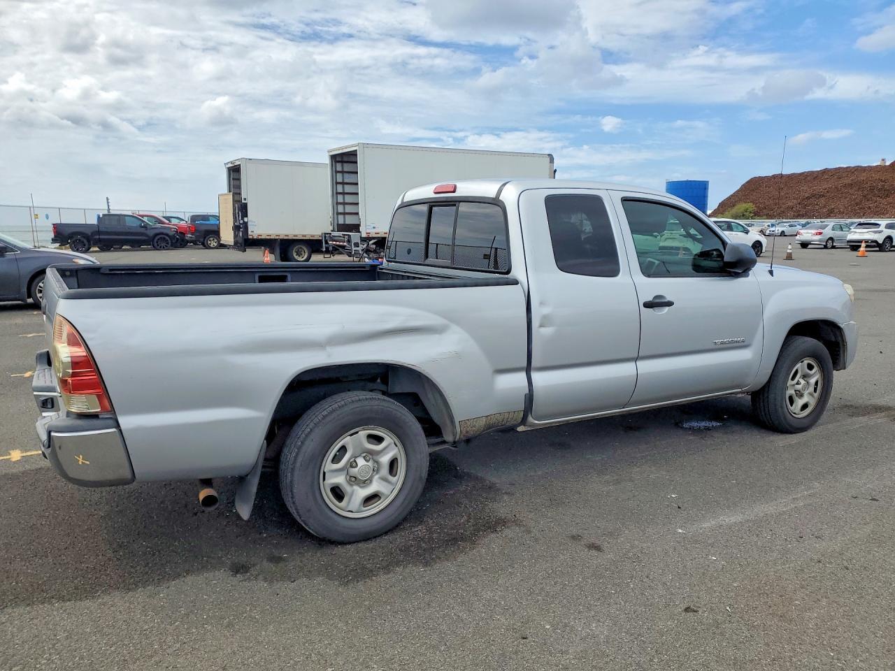 2012 TOYOTA TACOMA