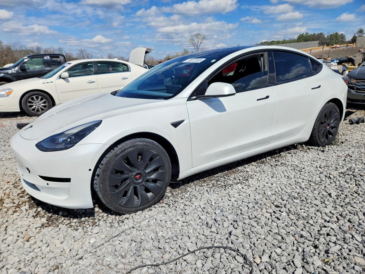 2021 TESLA MODEL 3