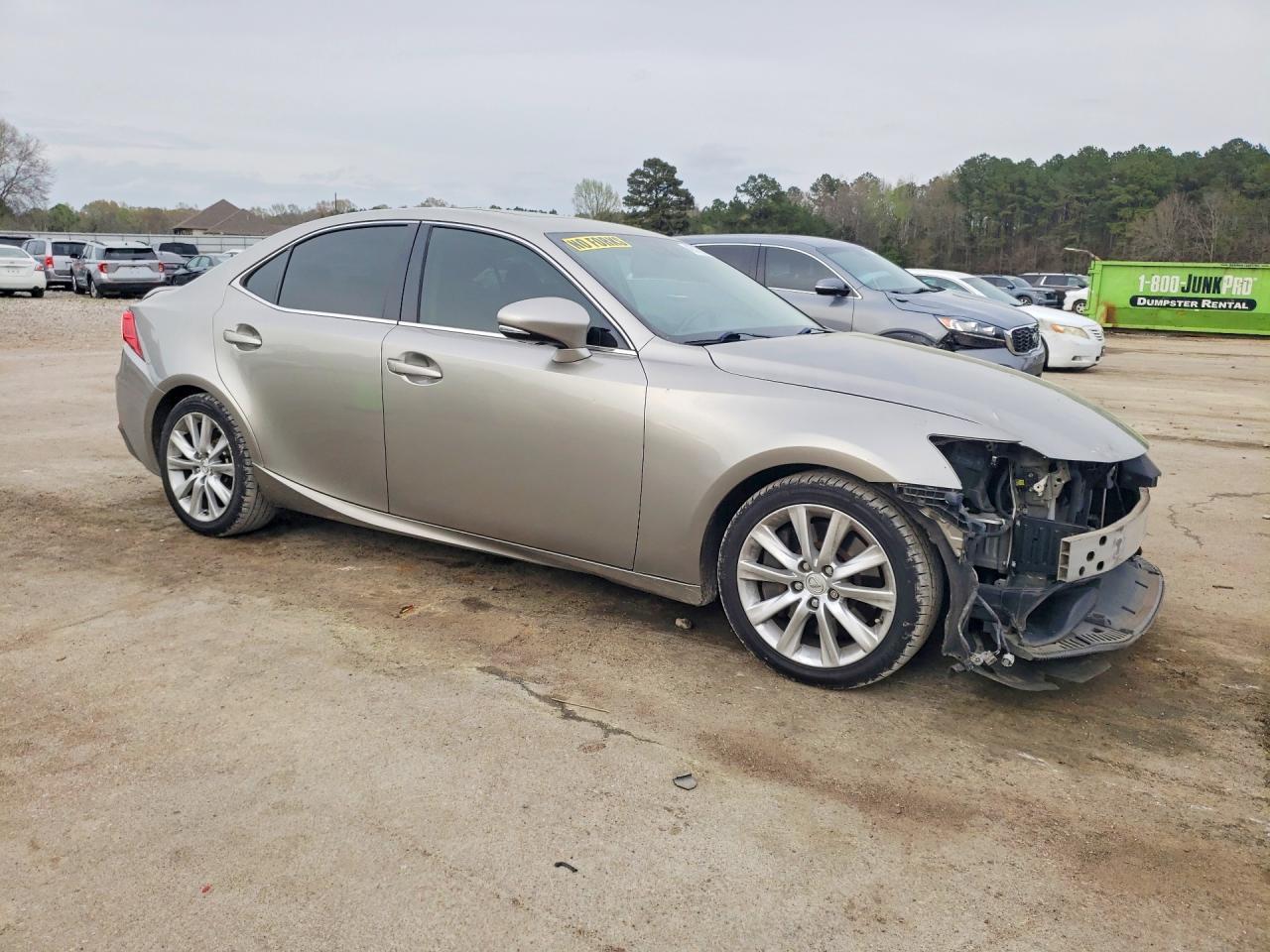 2016 LEXUS IS 200t