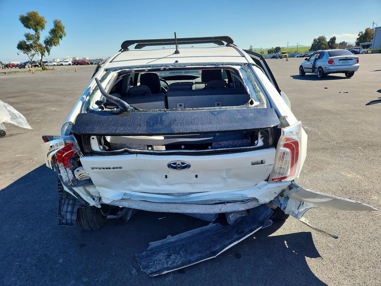 2015 TOYOTA PRIUS