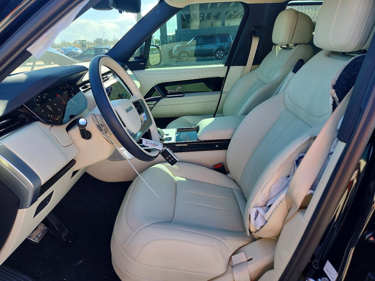 2025 LAND ROVER RANGE ROVER