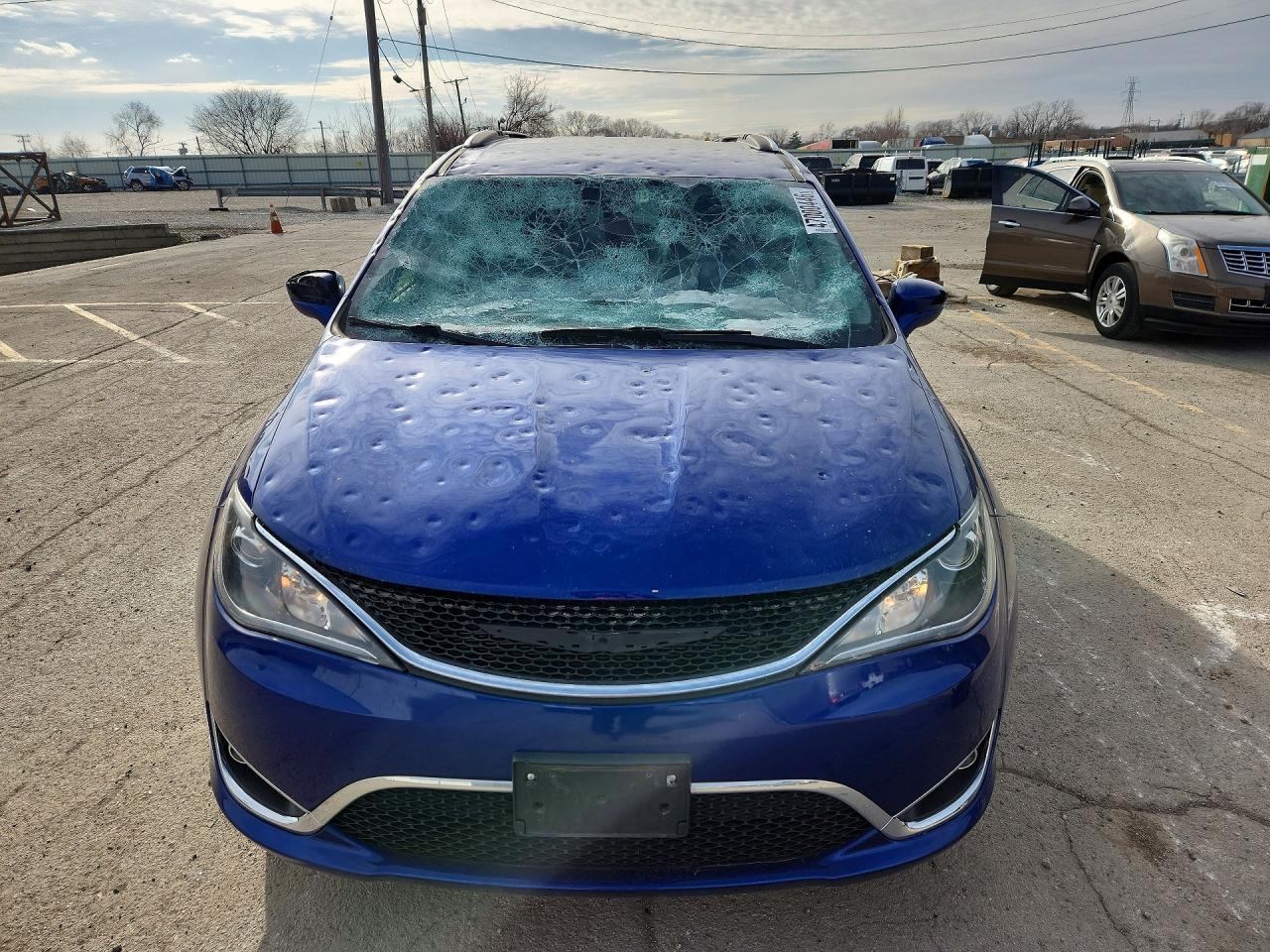 2020 CHRYSLER Pacifica