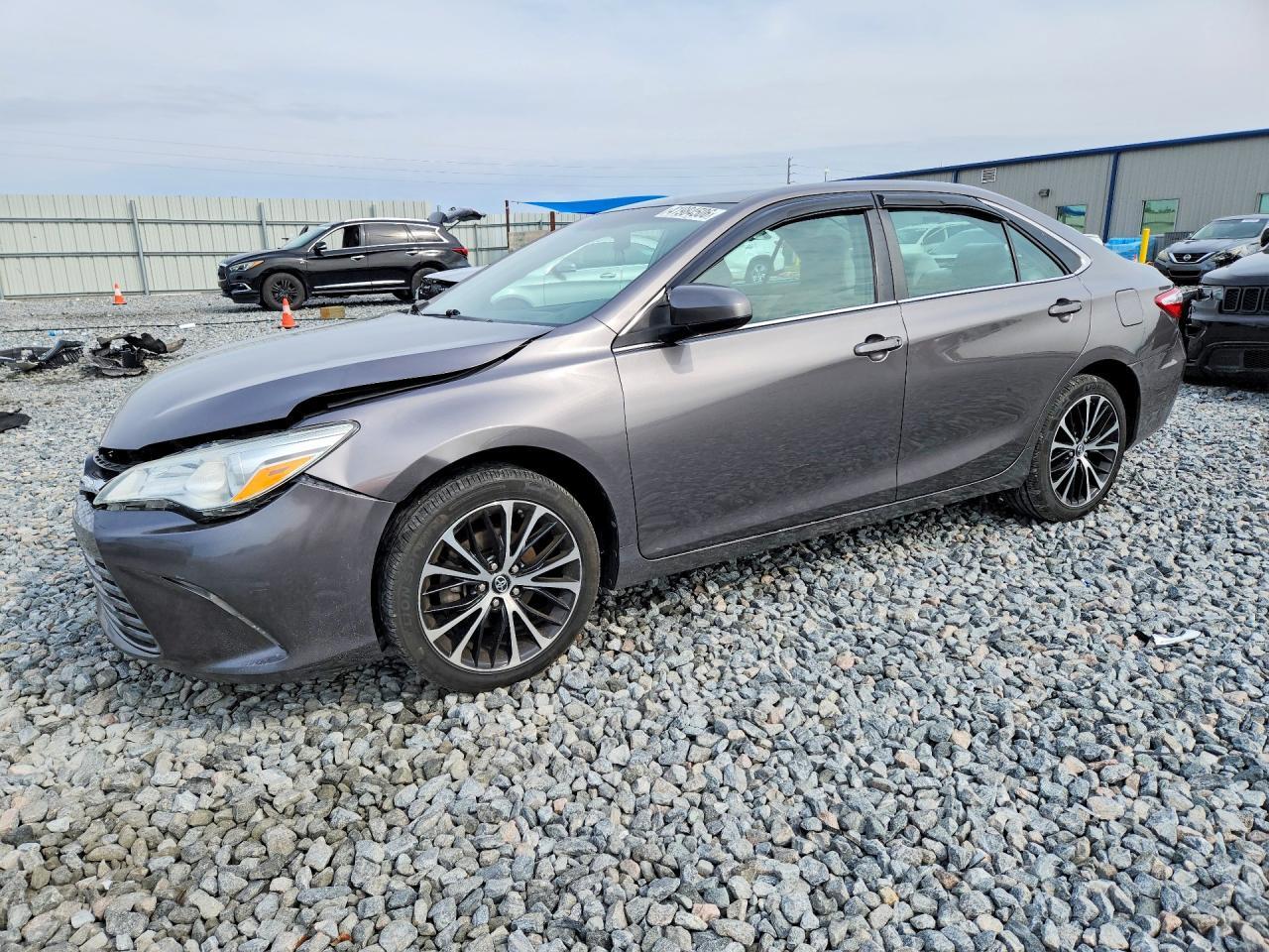 2017 TOYOTA CAMRY