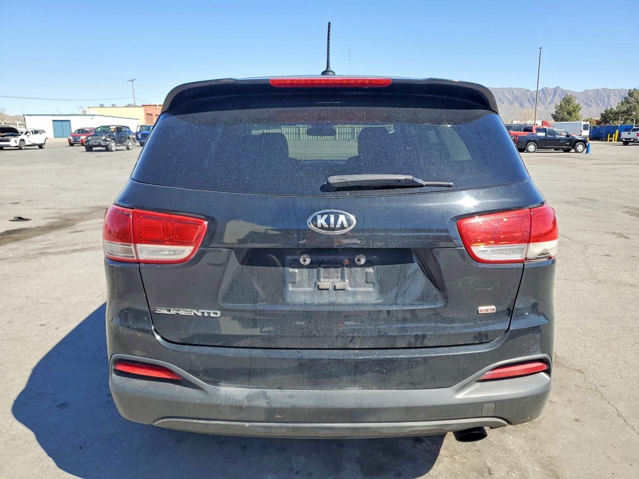 2017 KIA SORENTO