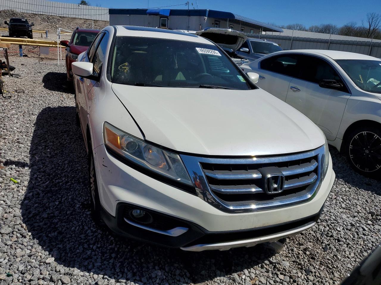 2015 HONDA Crosstour