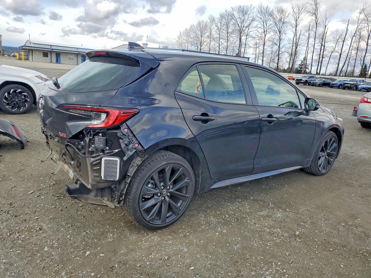 2025 TOYOTA COROLLA