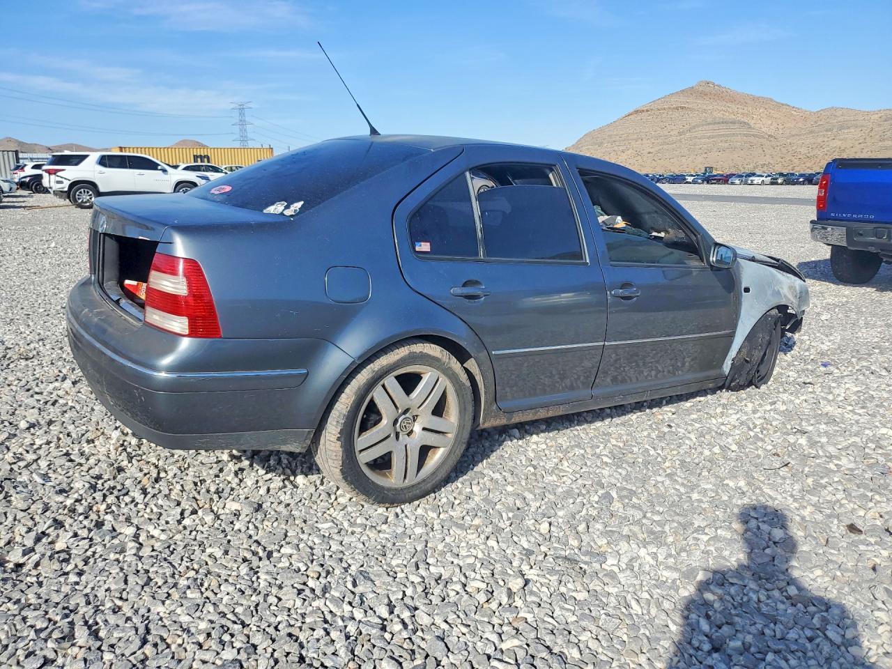 2004 VOLKSWAGEN JETTA