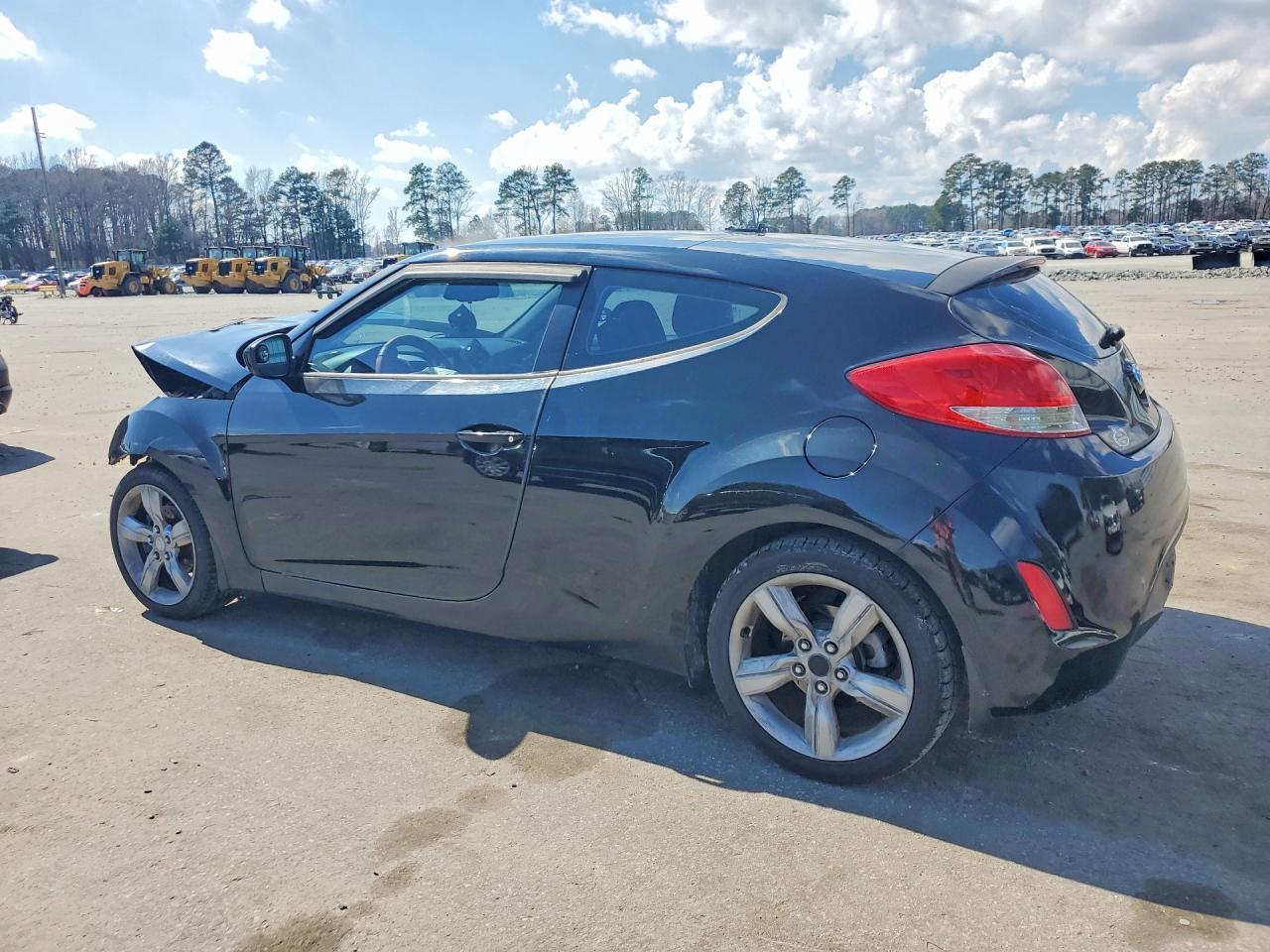 2013 HYUNDAI VELOSTER