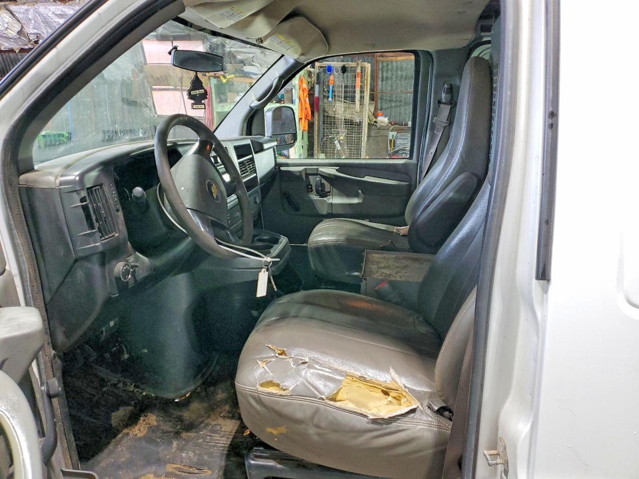 2013 CHEVROLET EXPRESS 2500