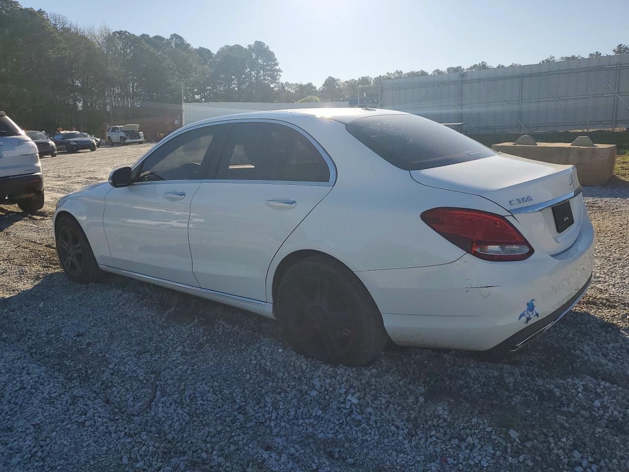 2016 MERCEDES-BENZ C-CLASS