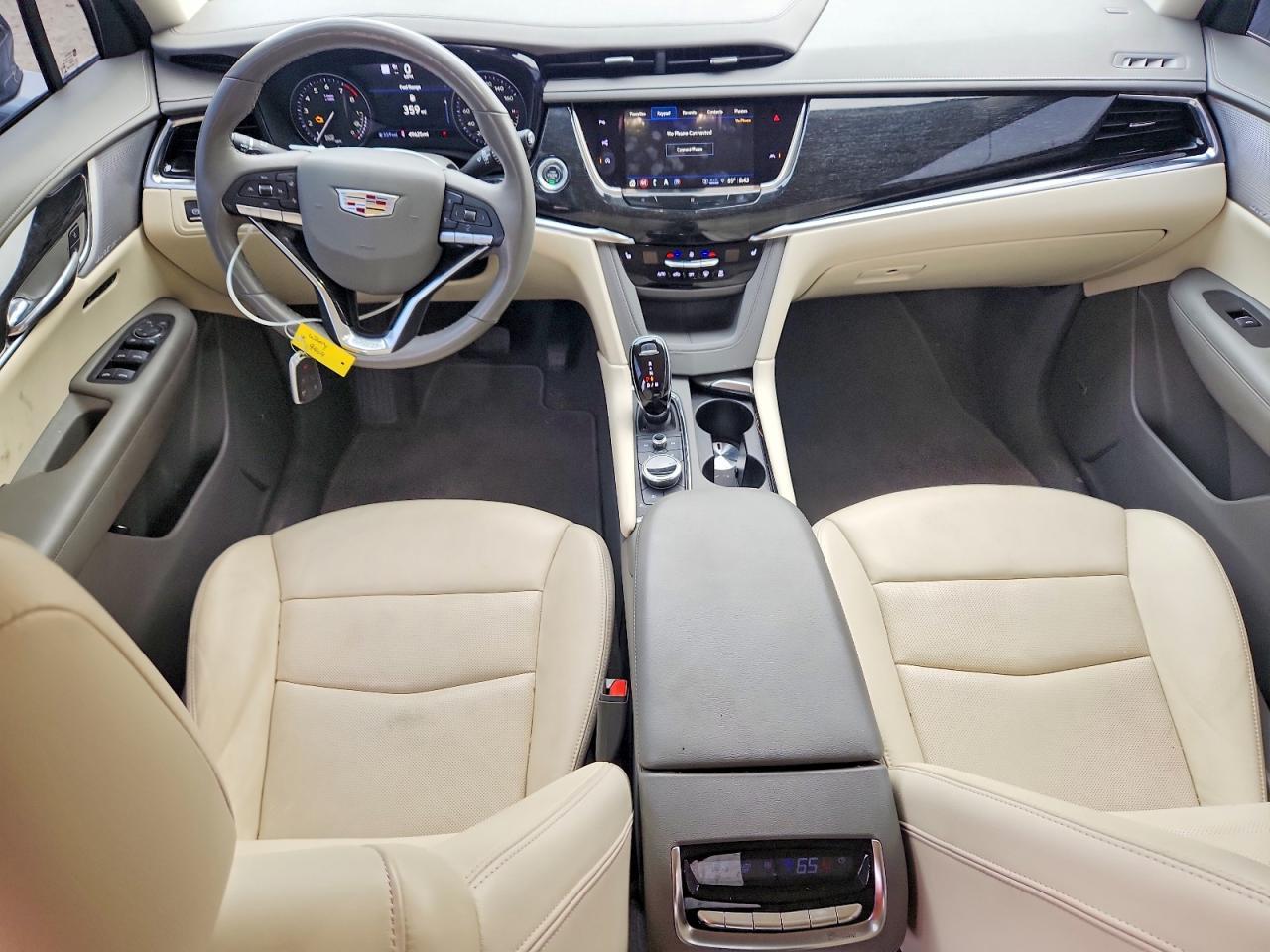 2021 CADILLAC XT6