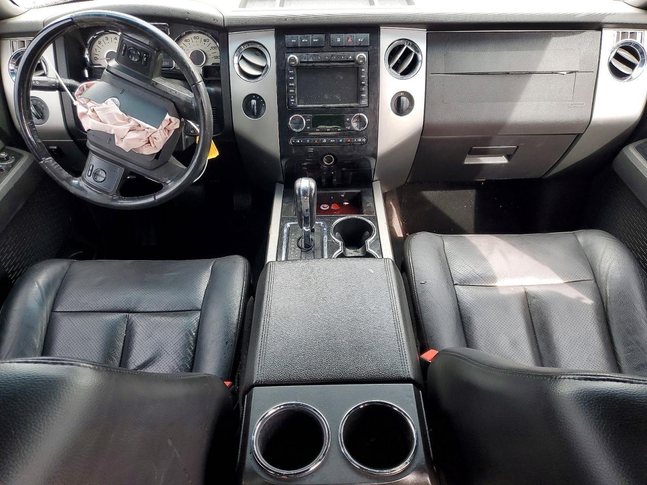2013 FORD Expedition