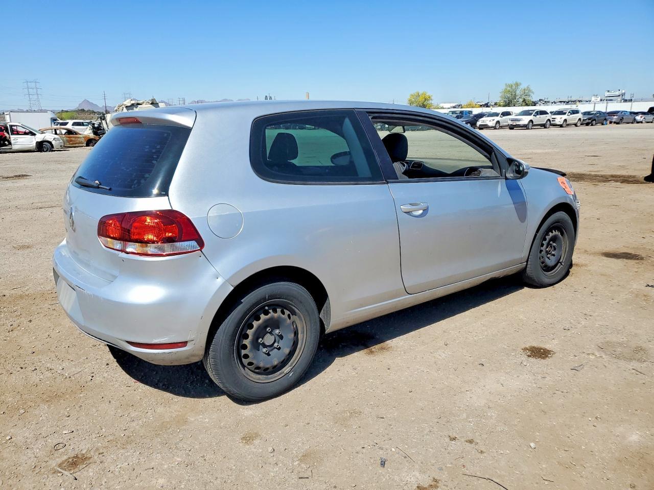 2012 VOLKSWAGEN GOLF