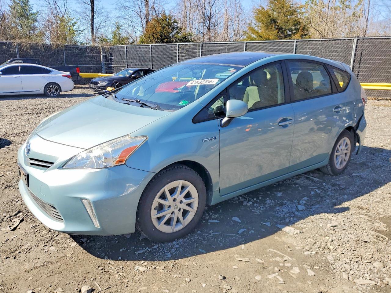 2014 TOYOTA PRIUS V