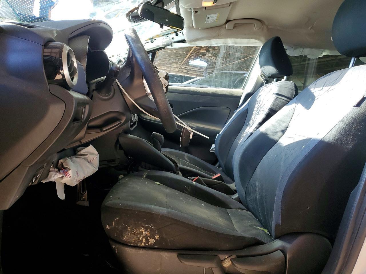 2024 NISSAN VERSA