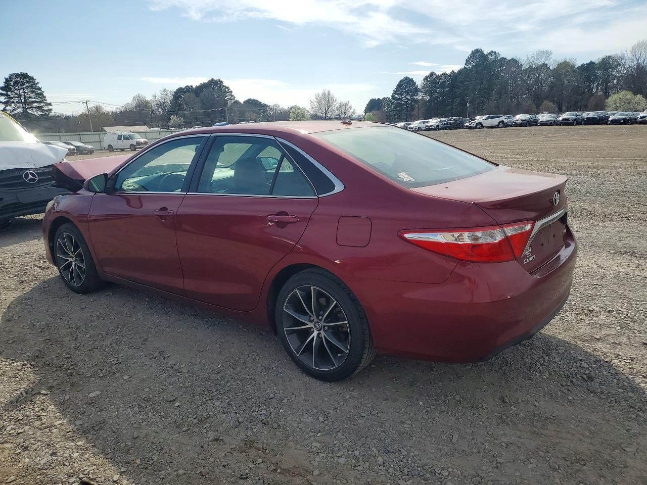 2017 TOYOTA CAMRY