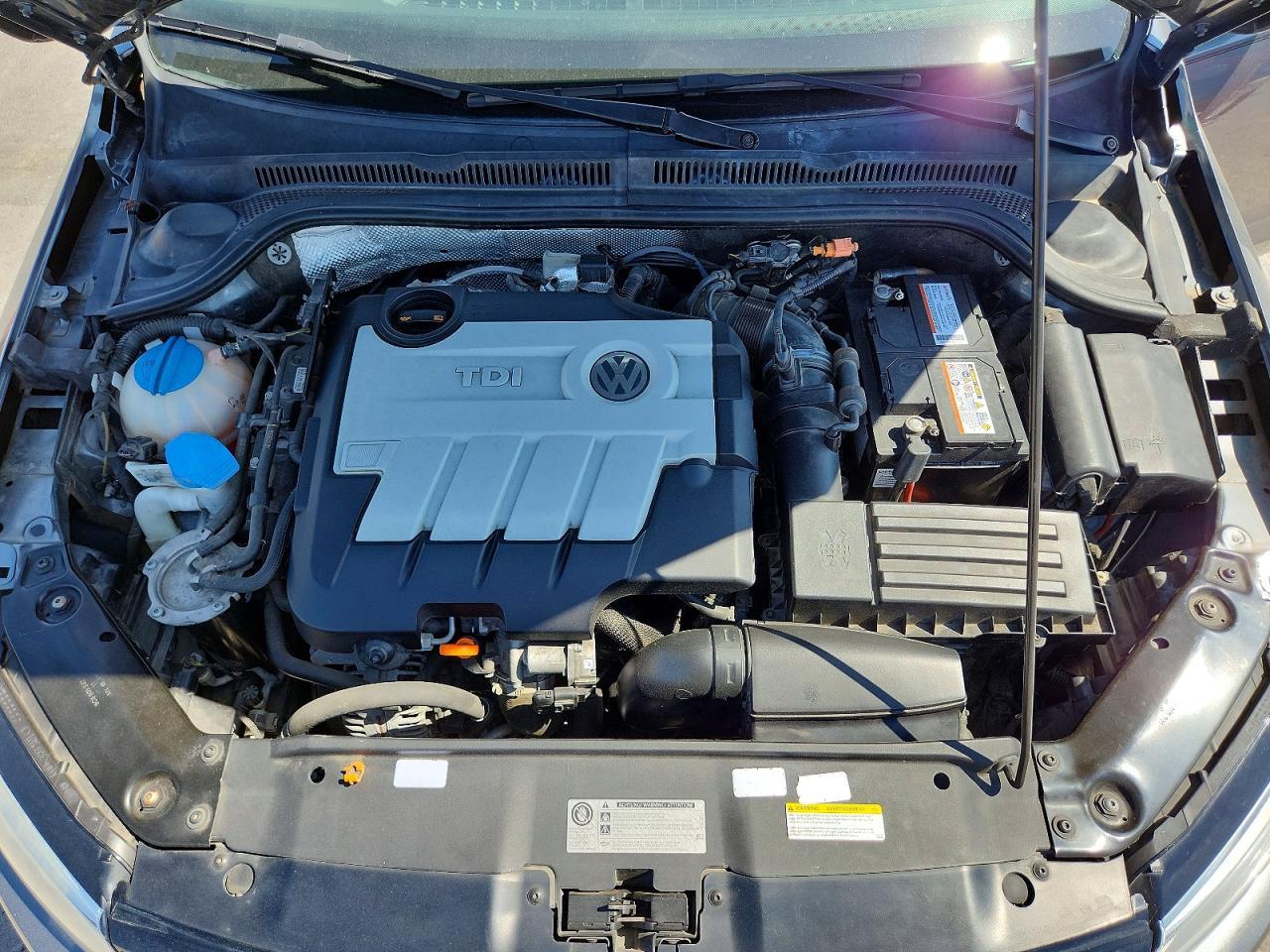 2013 VOLKSWAGEN JETTA