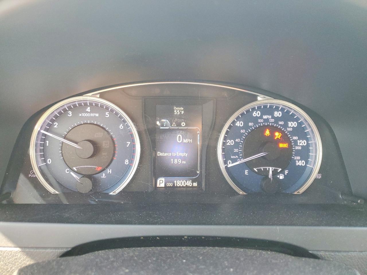 2016 TOYOTA CAMRY
