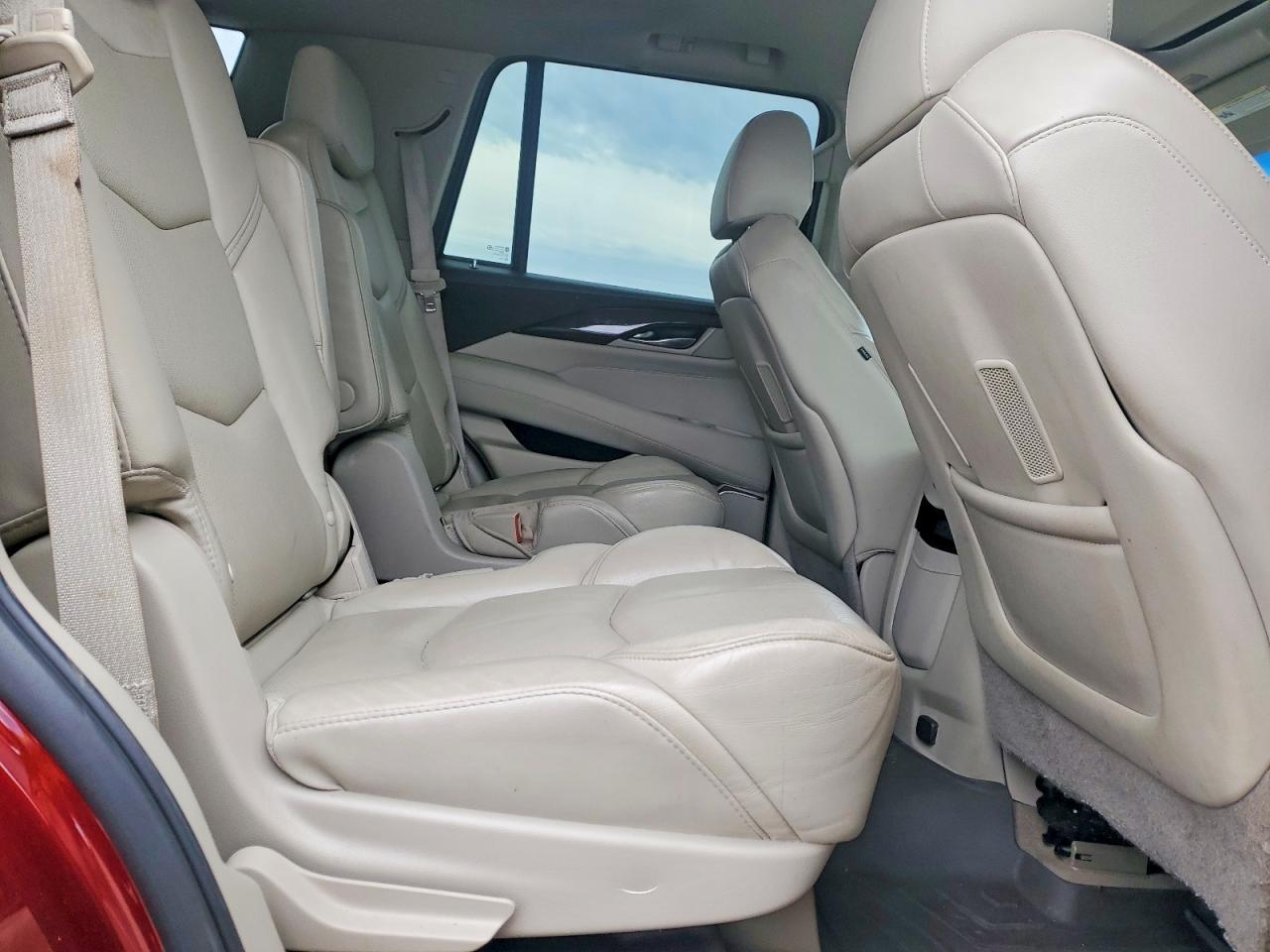 2018 CADILLAC ESCALADE