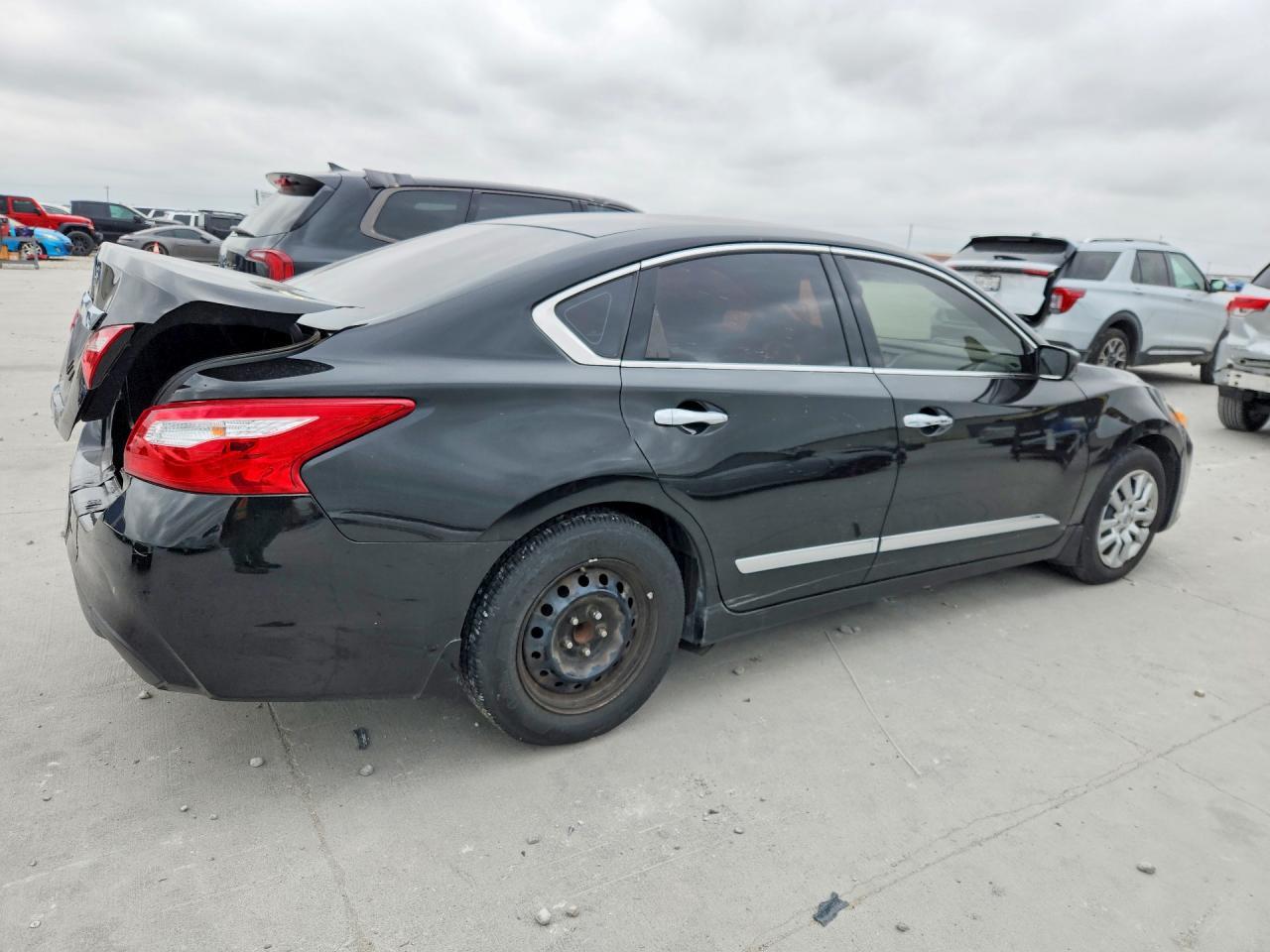 2016 NISSAN ALTIMA