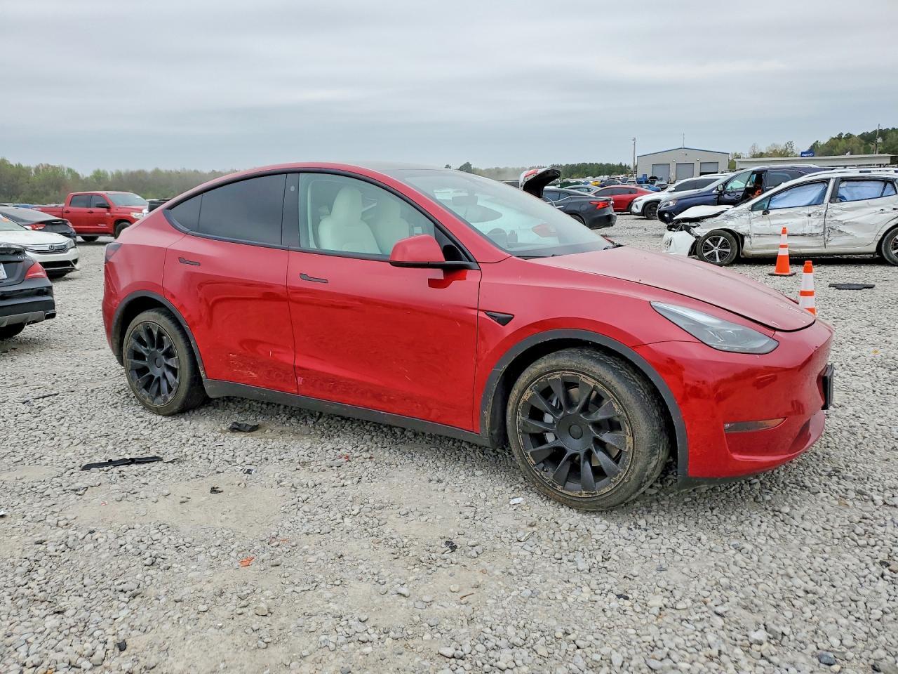 2023 TESLA MODEL Y