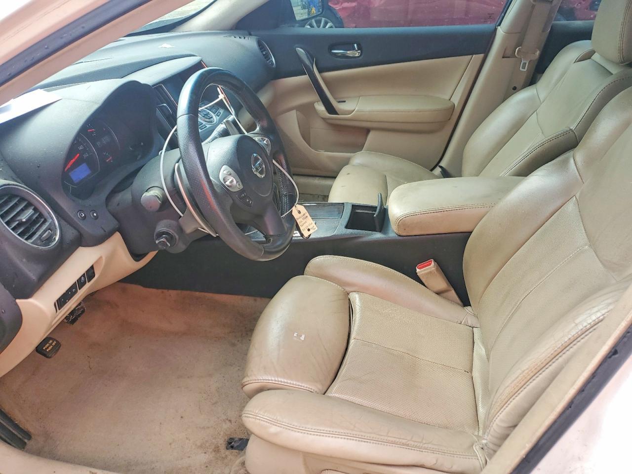 2012 NISSAN Maxima