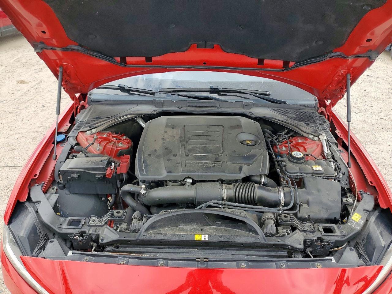 2020 JAGUAR XE